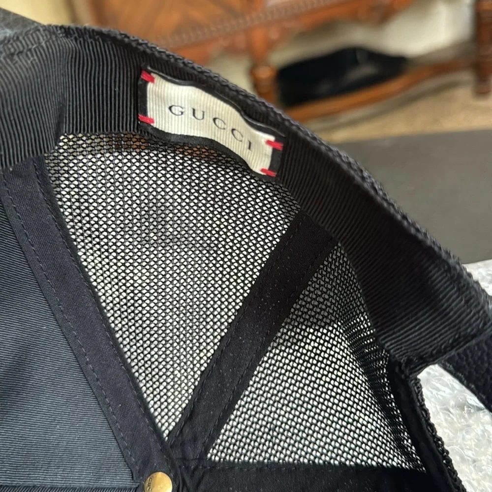 Gucci Hat NWOT Unisex